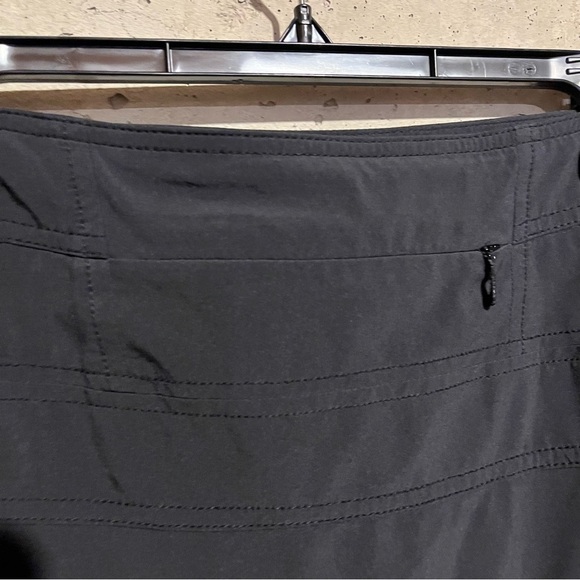 Athleta Black A Line School Day Skort Skirt Women’s Size 10 - Picture 4 of 10